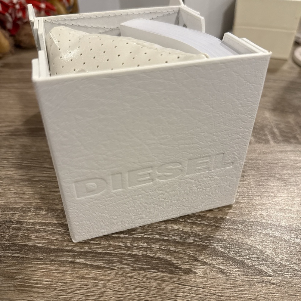 Diesel White Leather Embossed Watch Box